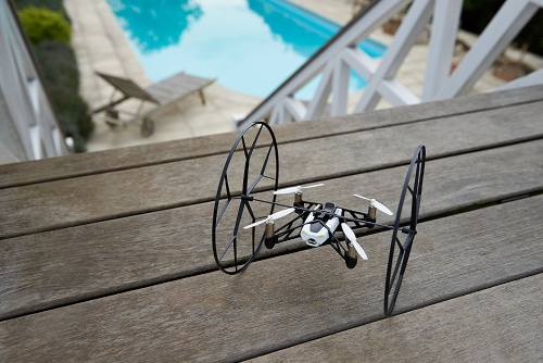 Parrot Mini Drone Rolling Spider - Bluetooth 4.0 Управляемая роботизированная игрушка - Fly & Roll White
Parrot Mini Drone Rolling Spider - Bluetooth 4.0 Управляемая роботизированная игрушка - Fly & Roll White