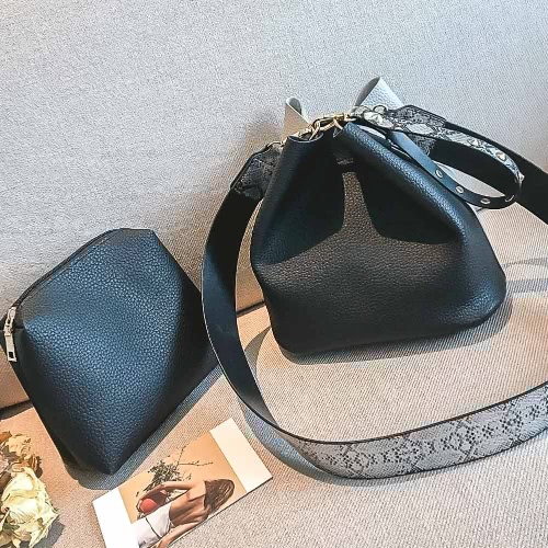 Women Girls PU Crossbody Bag Two-Piece Contrast Splice Zipper Casual Shoulder Bags Clutch Bag
Women Girls PU Crossbody Bag Two-Piece Contrast Splice Zipper Casual Shoulder Bags Clutch Bag