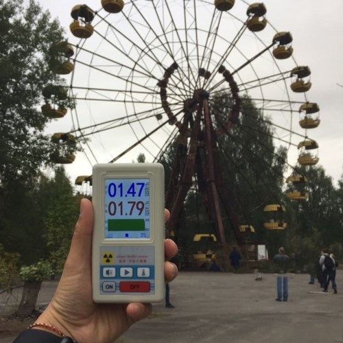 Display Screen Geiger Counter Nuclear Radiation Detector Personal Dosimeter Marble Detectors Beta Gamma X-ray Tester
Display Screen Geiger Counter Nuclear Radiation Detector Personal Dosimeter Marble Detectors Beta Gamma X-ray Tester
