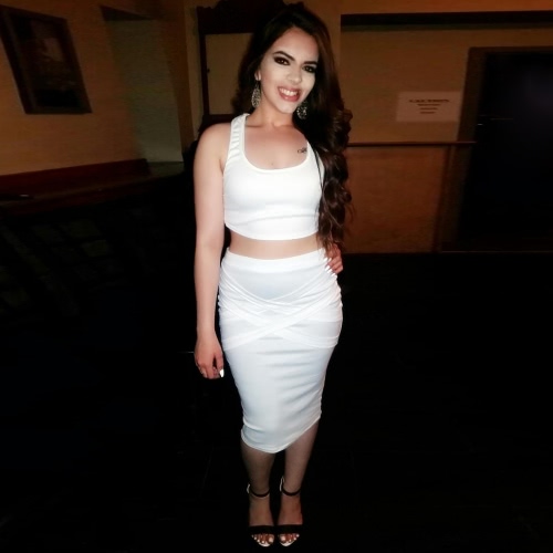 Sexy Women Two Piece Set Cross Strap Ornament Crew Neck Sleeveless Crop Top Stretch High Waist Midi Skirt Bandage Dress
Sexy Women Two Piece Set Cross Strap Ornament Crew Neck Sleeveless Crop Top Stretch High Waist Midi Skirt Bandage Dress