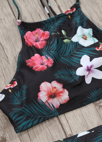 Sexy Women Bikini Set Floral Print Halter Bandage Push Up High Waist Two Piece Swimsuit Swimwear Black
Sexy Women Bikini Set Floral Print Halter Bandage Push Up High Waist Two Piece Swimsuit Swimwear Black