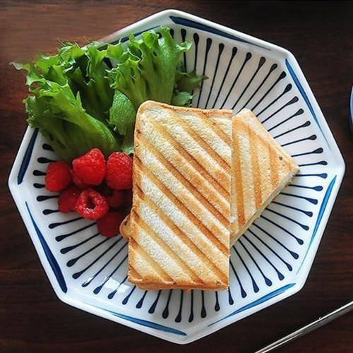 Toasted Sandwich Maker Non-stick Grilled Sandwich Panini Maker With Insulated Handle Hot Sandwich Maker Grilled Cheese Machine
Toasted Sandwich Maker Non-stick Grilled Sandwich Panini Maker With Insulated Handle Hot Sandwich Maker Grilled Cheese Machine