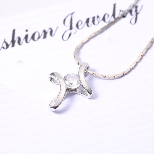Fashion Alloy Clavicle Chain Twisted Cross Diamond Pendant Necklace for Women Jewelry
Fashion Alloy Clavicle Chain Twisted Cross Diamond Pendant Necklace for Women Jewelry