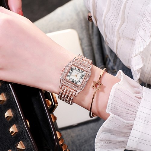 XR4565 Luxurious Bling Full-Crystal Decorated Women Quartz Watch Retro Classic Wristwatch with Roman Numerals Elegant Square Ladies Dress Watch as Festival Birthday Gift
XR4565 Luxurious Bling Full-Crystal Decorated Women Quartz Watch Retro Classic Wristwatch with Roman Numerals Elegant Square Ladies Dress Watch as Festival Birthday Gift
