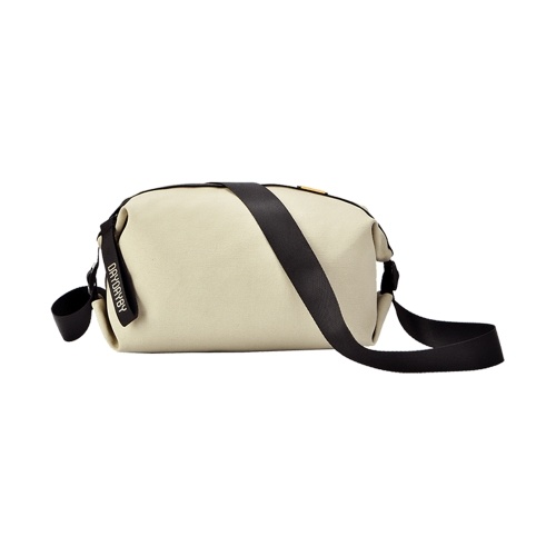 DAYDAYBY Fashion Chest Bag 5L Large Capacity Unisex Canvas Sports Shoulder Bag Multifunction Adjustable Strap Length Crossbody Bag for Men Women
DAYDAYBY Fashion Chest Bag 5L Large Capacity Unisex Canvas Sports Shoulder Bag Multifunction Adjustable Strap Length Crossbody Bag for Men Women