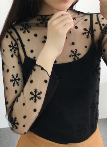 camicetta nera elegante