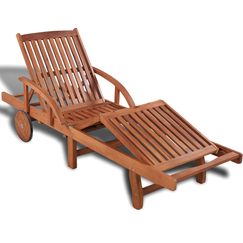 Adjustable wooden deckchair in 5 positions