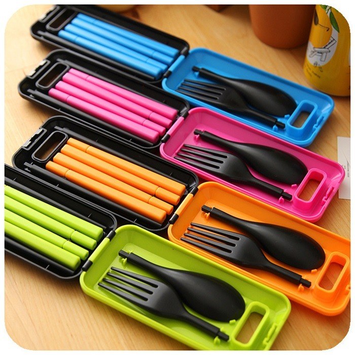 Foldable Plastics Fork Spoon Chopsticks Portable Tableware Set Green Travel Foldable Plastics Fork Spoon Chopsticks Portable Tableware Set Green Travel