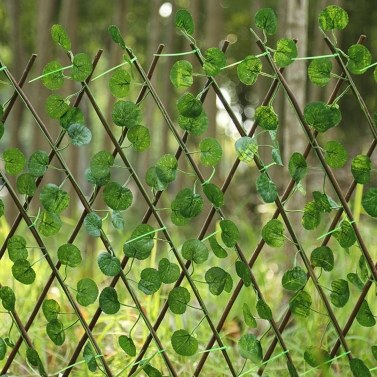 Simulation Fence Telescopic Fence Outdoor Garden Fence Wall  Decorative Blocking Plants (Green dill leaf)