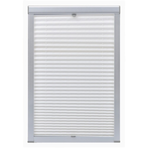 

Curtain white pleated blind 104