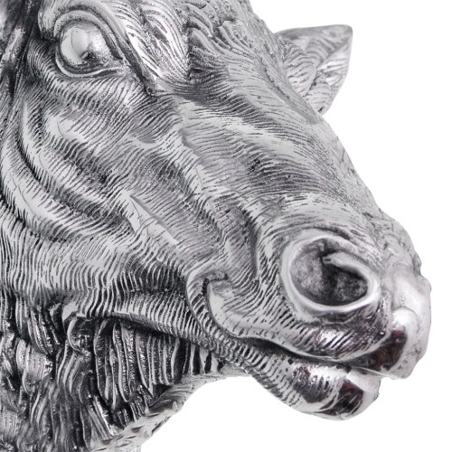 

Decorative deer head for silver aluminum wall