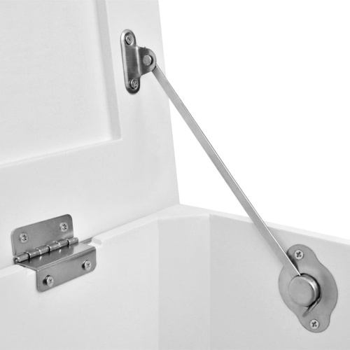 

2 pieces white storage trunks set