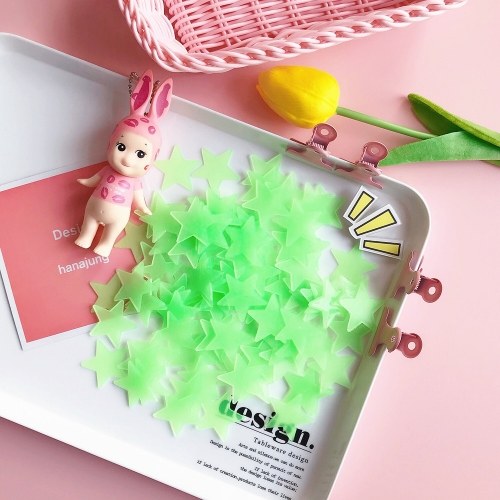 

Girl Heart 3D fluorescent wall stickers