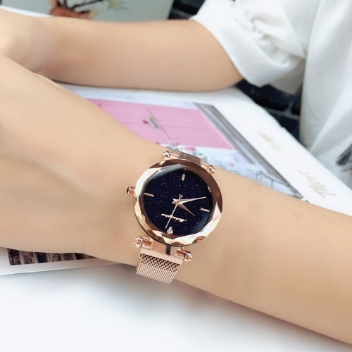

Bling Starry Sky Female Wrist Watch Analogue Quartz Wristwatch Bracelet Magnetic Mesh Band for Ladies