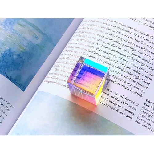 

Optical Color Cube Prism 0.8 Inch for Option Multi-Color Toy and Desktop Decor Used for Physics Science Photography Decoration Adults and Kids