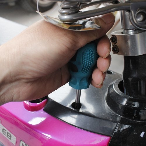 

19 pcs Mini Multi-purpose Screwdriver Set Small Space Screwdriver Head Short Shank Cross Screwdriver Head Small Space Maintenance Tool Tip