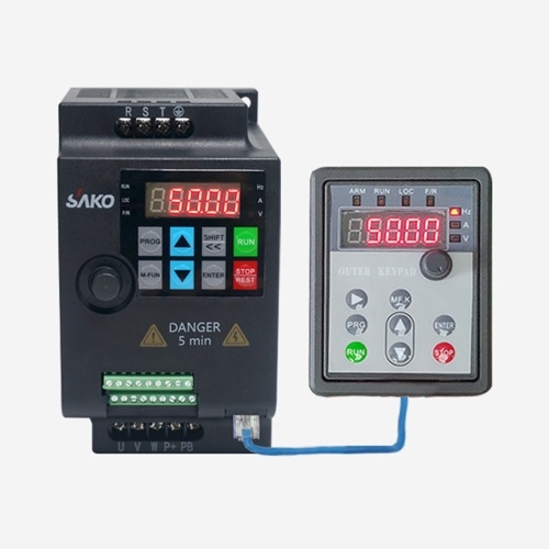 3 Phase 380V Vector Inverter VFD Variable Frequency Converter for Stepless Motor Speed Control 