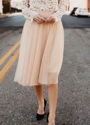 

Women Mesh Tulle Skirt Elastic Waist Solid Color Pleated Midi Prom Skirt
