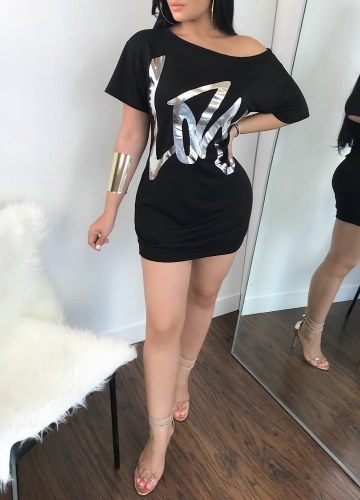 

Наплечные пластины асимметричной шеи Контраст Письма Любовь Mini Tee платье