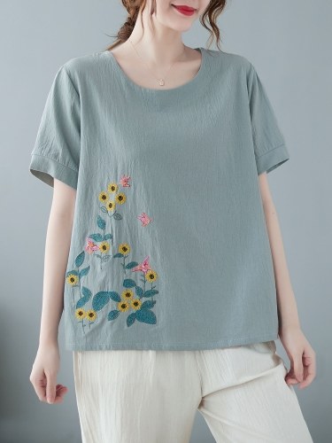 

Women Loose Blouse Floral Embroidered Short Sleeved Vintage T-shirts