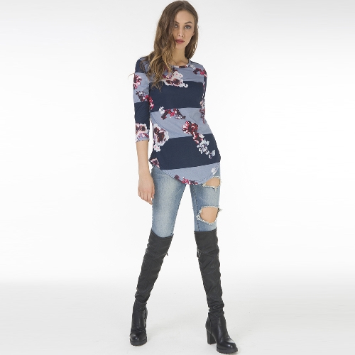 

Women Flower Printed 3/4 Sleeves T-Shirt