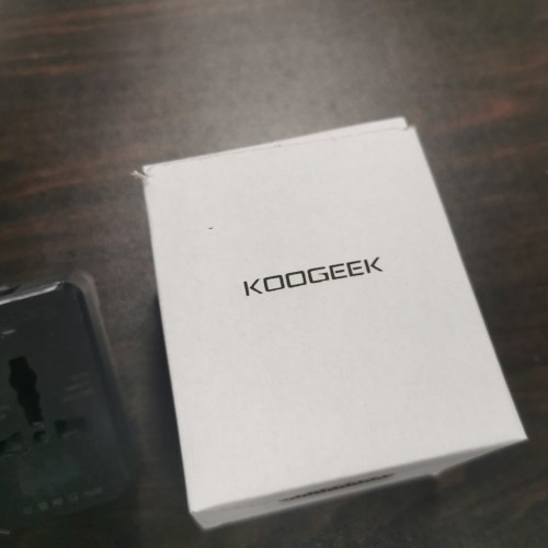 

KOOGEEK Portable Conversion Plug Adapter Plug EU to UK Plug
