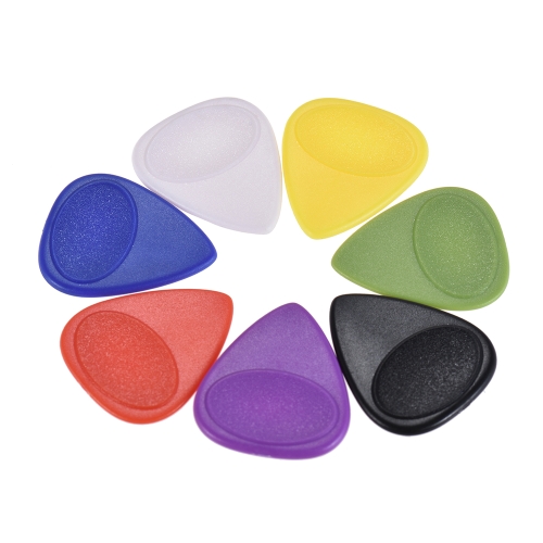 50pcs 0.6mm Guitar Picks Celluloid Picks Farbe gemischt mit Aufbewahrungsbox für akustische Folk Classic E-Gitarren Bass