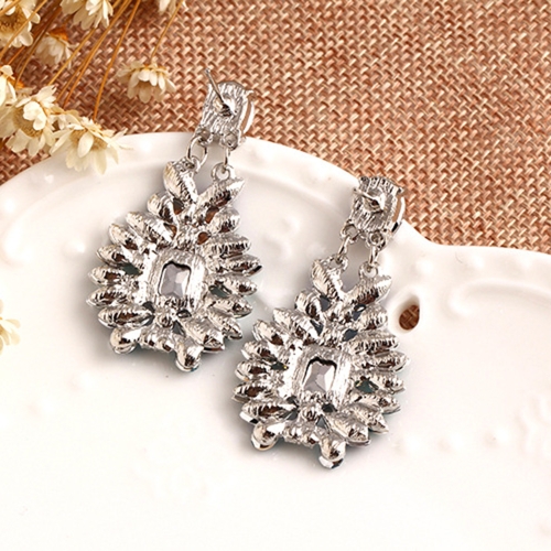 Fashion Luxury Diamond Crystal Ear Studs Alloy Earrings Ethnic Style For Women Jewelry