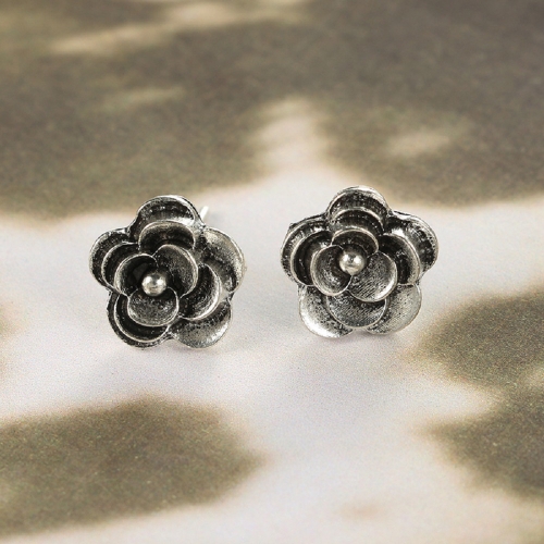 

Fashion Retro Heart Elephant Square Wings Moon Cow Flower 5 Pairs of Ear Studs Women Jewelry
