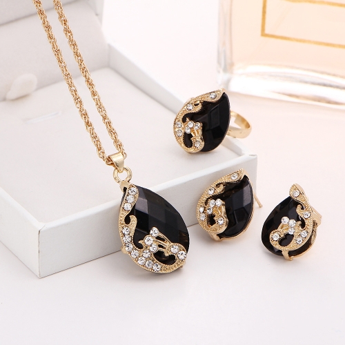 

Fashion Gold-plated Jewelry Set Crystal Drop Pendant Peacock Necklace Earrings Ring Three-piece for Female