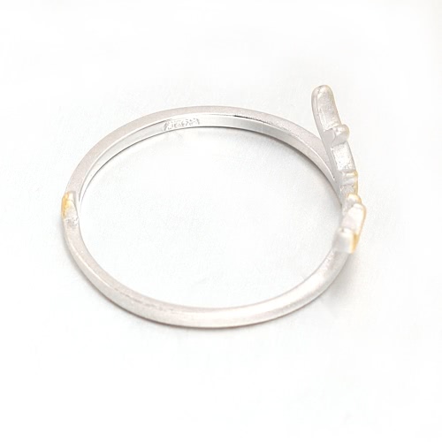 

Deer Horn Antler Adjustable Opening Finger Ring