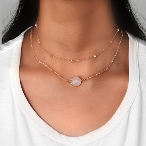 Elegante catena multistrato ciondolo a cristallo naturale Choker lega d'oro Collane casual breve clavicola donne monili unici