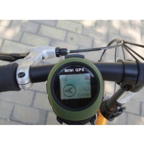 

Mini GPS Navigation Receiver Portable Outdoor Location Finder Tracker with Kay Chain USB Rechargeable Tracking Recorder for Outdoor Hiking Traveling Hunting Wild Exploration(Green)