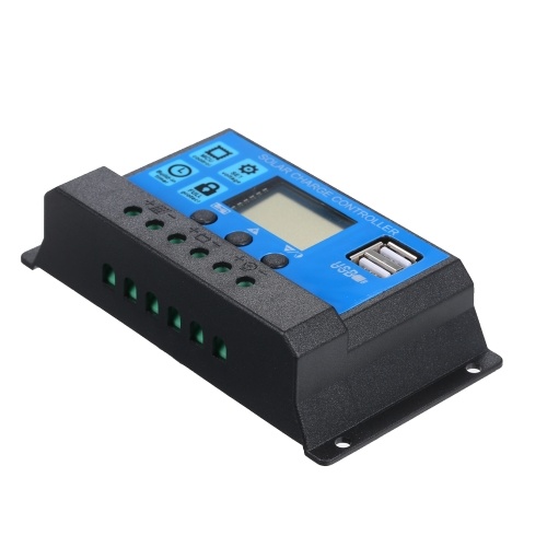 10A 12V / 24V Solar Charge Controller PWM Intelligent Regulator With USB 5V 2.5A