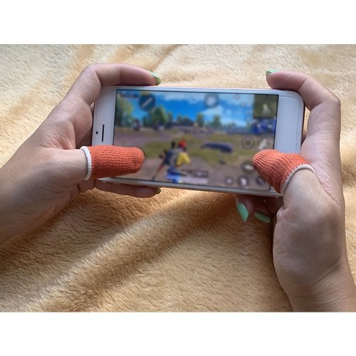 

Gaming Finger Sleeve Touchscreen Thumb Sleeve Sensitive Sweat-proof Fingerprint-proof Breathable Finger Sleeve for Mobile Games 20 Pcs