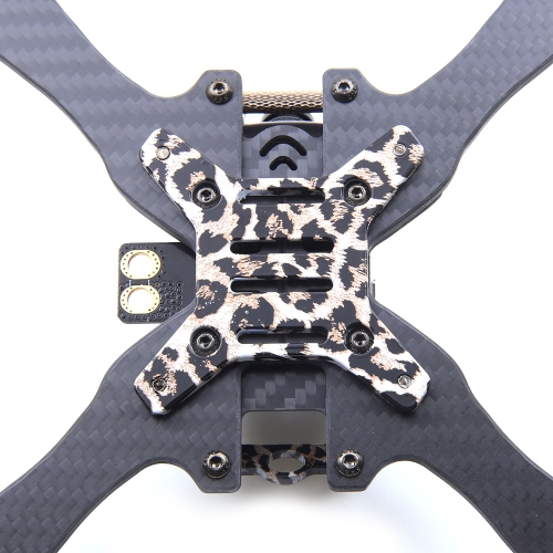 

GEPRC GEP-LX4 V3 185 мм X-Type 4in Carbon Fiber FPV Racing Drone Quadcopter Frame Kit с распределителем мощности XT60
