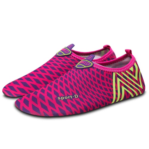 Simple à la mode Tous les matchs Été Cool Amants Unisex Femmes Hommes Doux Confortable Confortable Léger À sec rapide Antiskid Sole Multi-fonctionnel Loisirs River Trekking Beach Yoga Fitness Natation Dacron Shoes