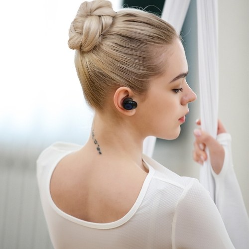 

JBL TUNE120 TWS True Wireless Bluetooth Headphones with Mic Wireless Earphones Invisible Touch Control Sports Earphone with Charging Case