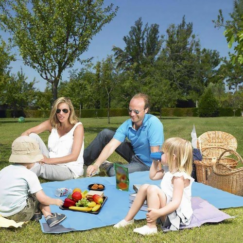 

140*152cm Folding Outdoor Activities Mat