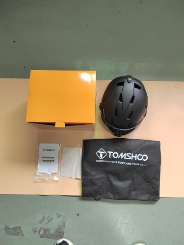 Ski Helmet with Removable Goggles Inner Lining and Ear Pads Lightweight Snowboard Helmet for Men and Women for Snowboarding and Biking