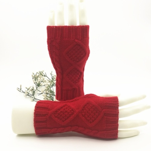 

Winter Fall Knitted Gloves