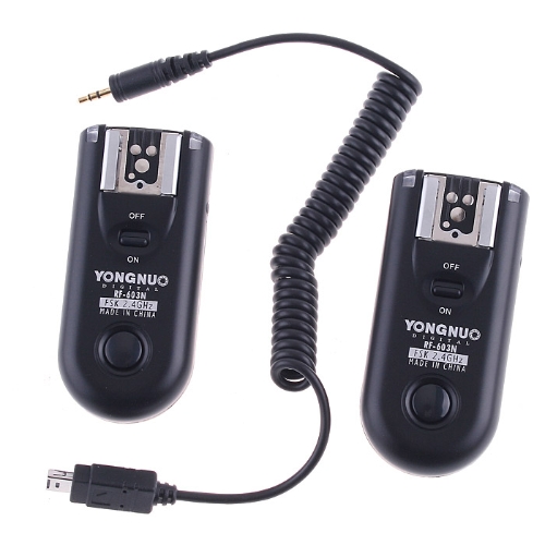 

YONGNUO Wireless Flash Trigger/Synchronized Shutter Release Remote Control Transceiver