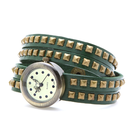 

Women's Vintage Rivets Bracelet Wrist Watch